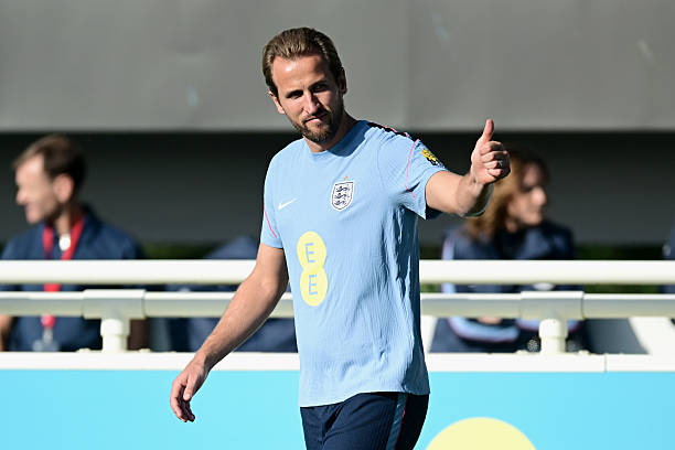 Harry Kane of England gives a thumbs up during a training session