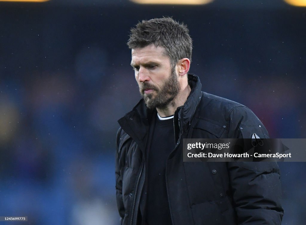 Michael Carrick's United to take on Como this evening