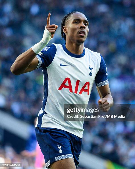Mathys Tel scores as Spurs Beat Chelsea at Stamford bridge